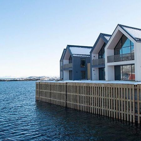 Ny Leilighet I Henningsvaer! Exterior photo